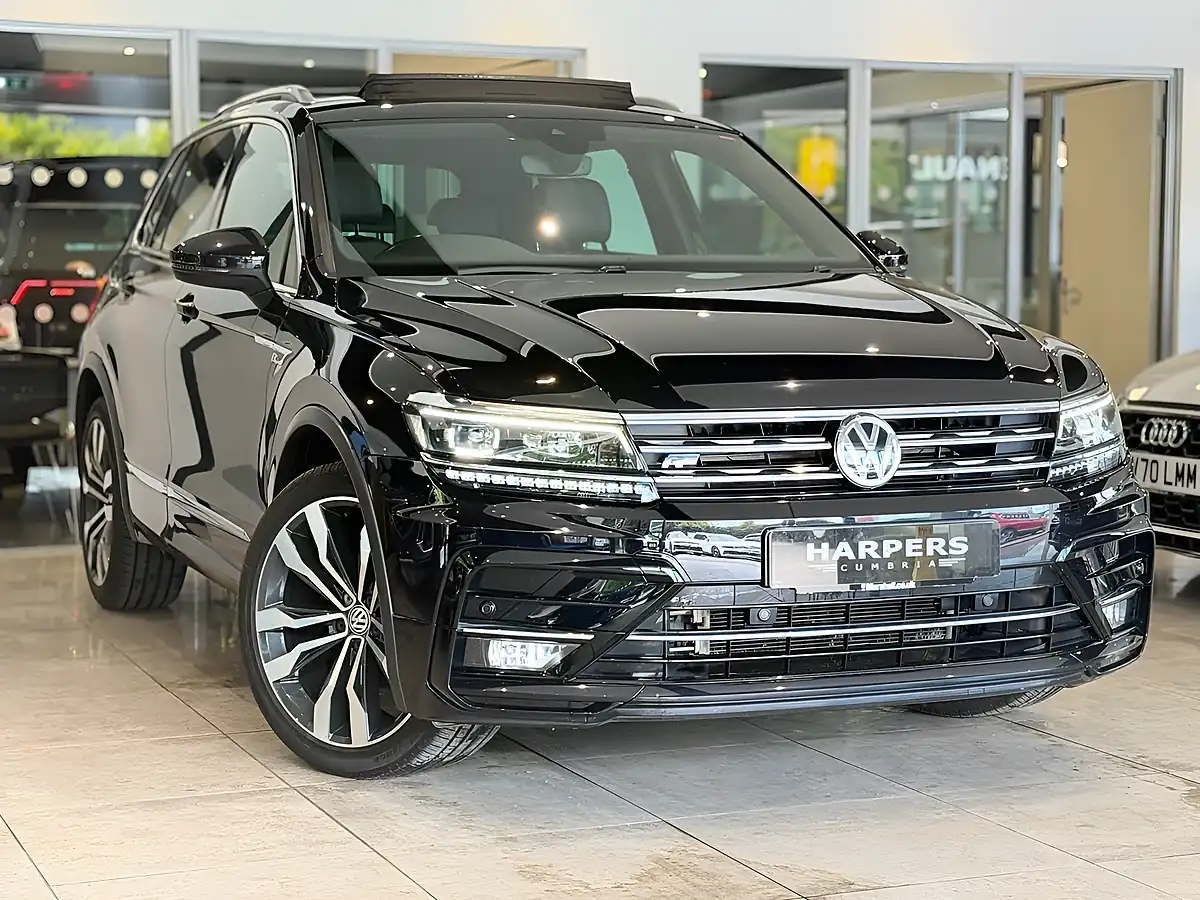 Used Volkswagen Tiguan R-Line - Front View