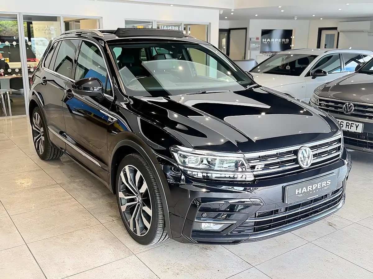 Used Volkswagen Tiguan R-Line - Interior and Exterior details 11