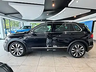 Used Volkswagen Tiguan R-Line - Interior and Exterior details 4