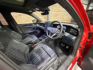 Used Volkswagen Tiguan R-Line Persimmon Red - Interior and Exterior details 7
