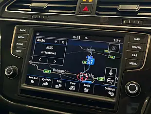 Used Volkswagen Tiguan Se Navigation - Interior and Exterior details 14