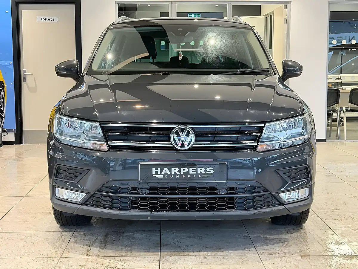 Used Volkswagen Tiguan Se Navigation - Interior and Exterior details 2