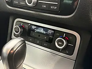Used Volkswagen Touareg R-Line - Interior and Exterior details 19