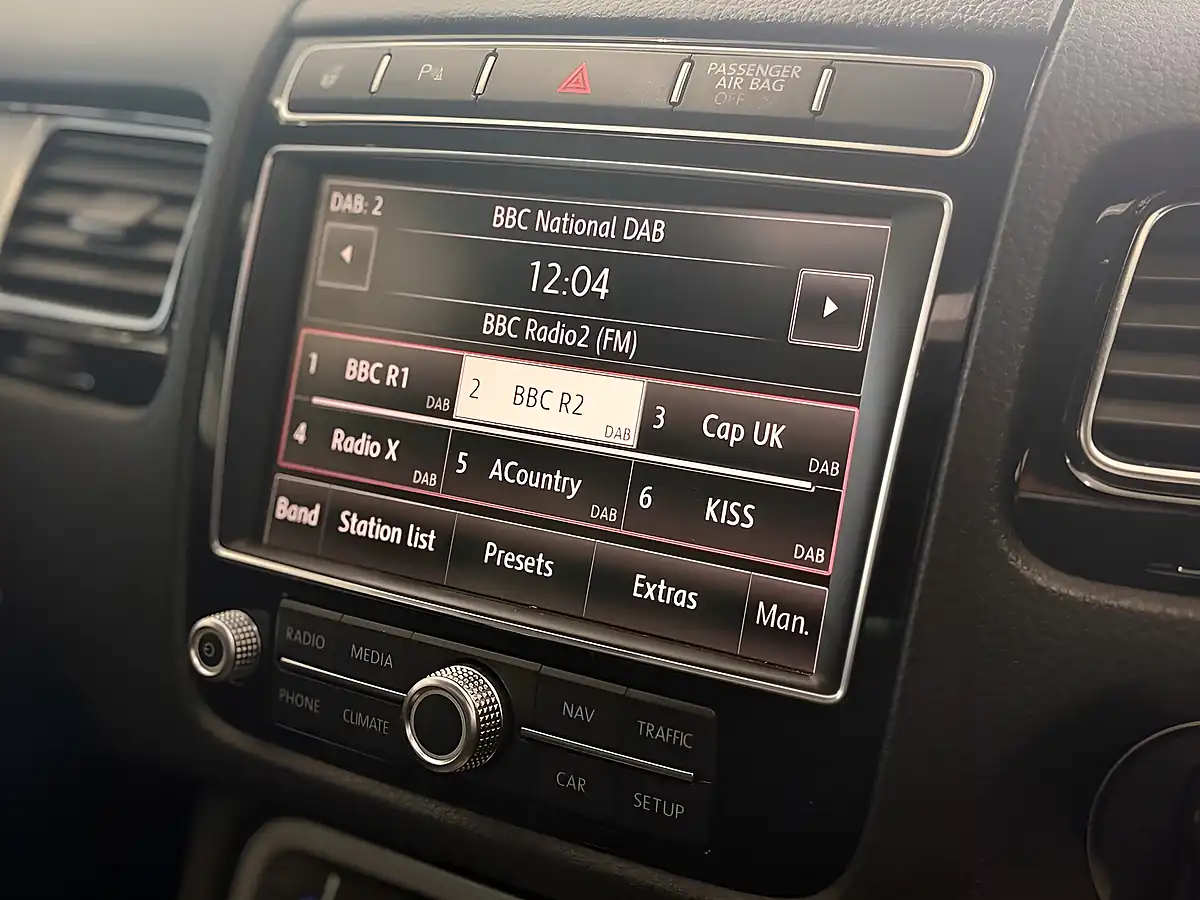 Used Volkswagen Touareg R-Line - Interior and Exterior details 20