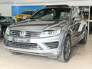 Used Volkswagen Touareg R-Line - Interior and Exterior details 3