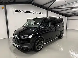 Used Volkswagen Transporter Highline Deep Black Metallic - Interior and Exterior details 2