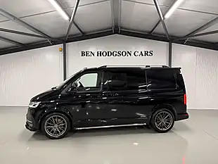 Used Volkswagen Transporter Highline Deep Black Metallic - Interior and Exterior details 3