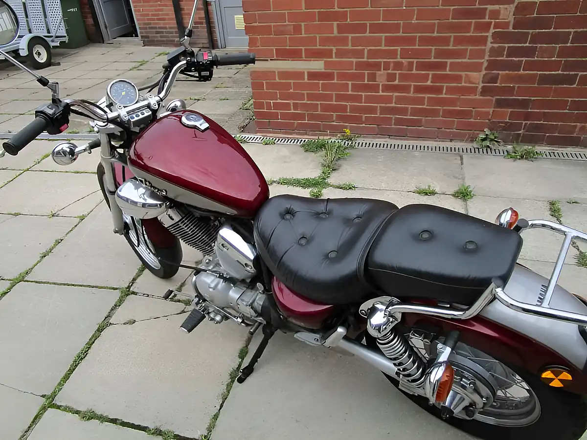 Used Yamaha XV535 Virago Red - Interior and Exterior details 18