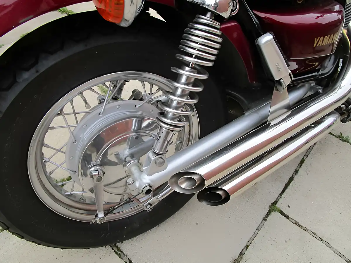 Used Yamaha XV535 Virago Red - Interior and Exterior details 7